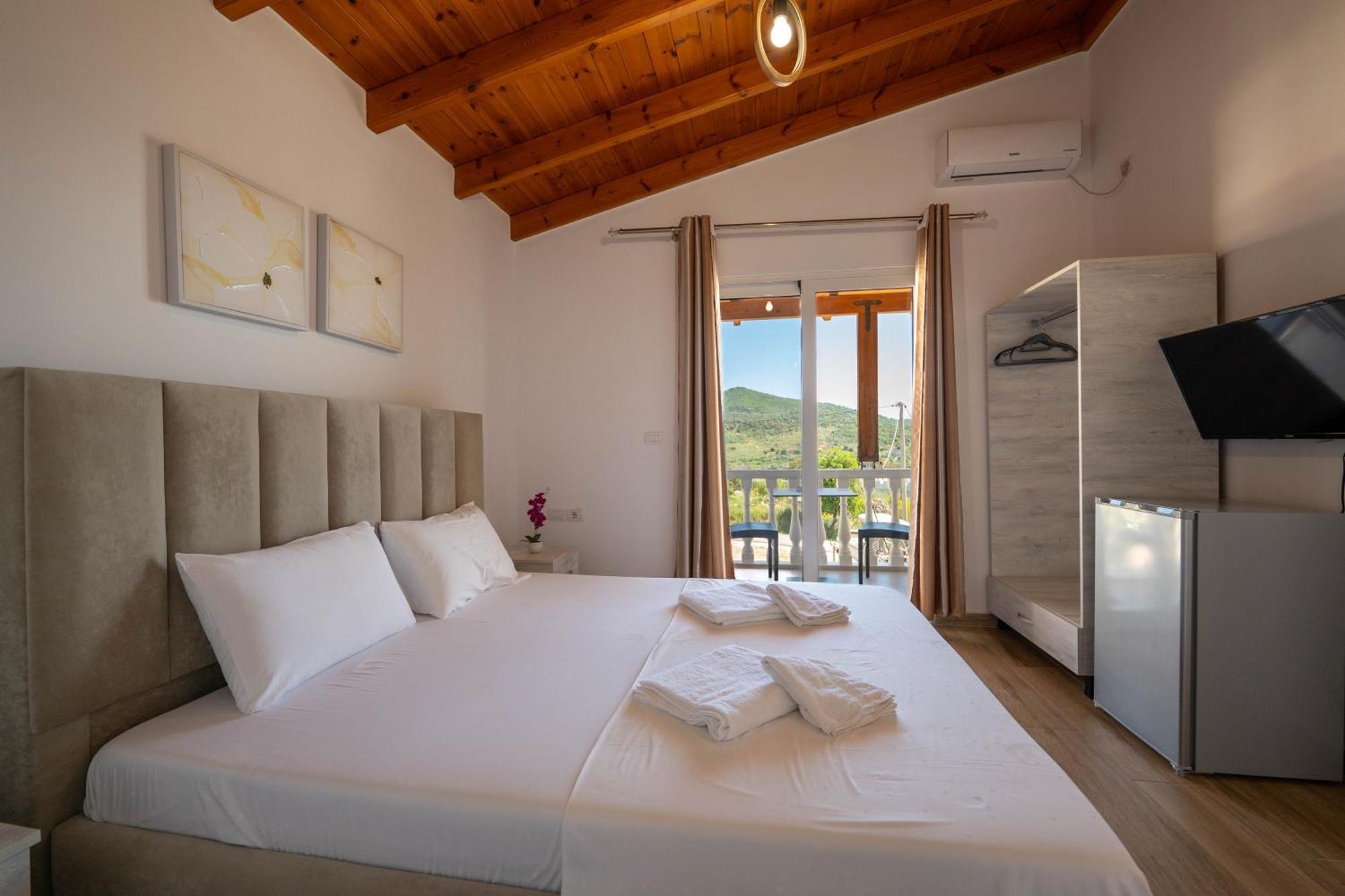 Villa Sunny Εξαμίλιο Εξωτερικό φωτογραφία