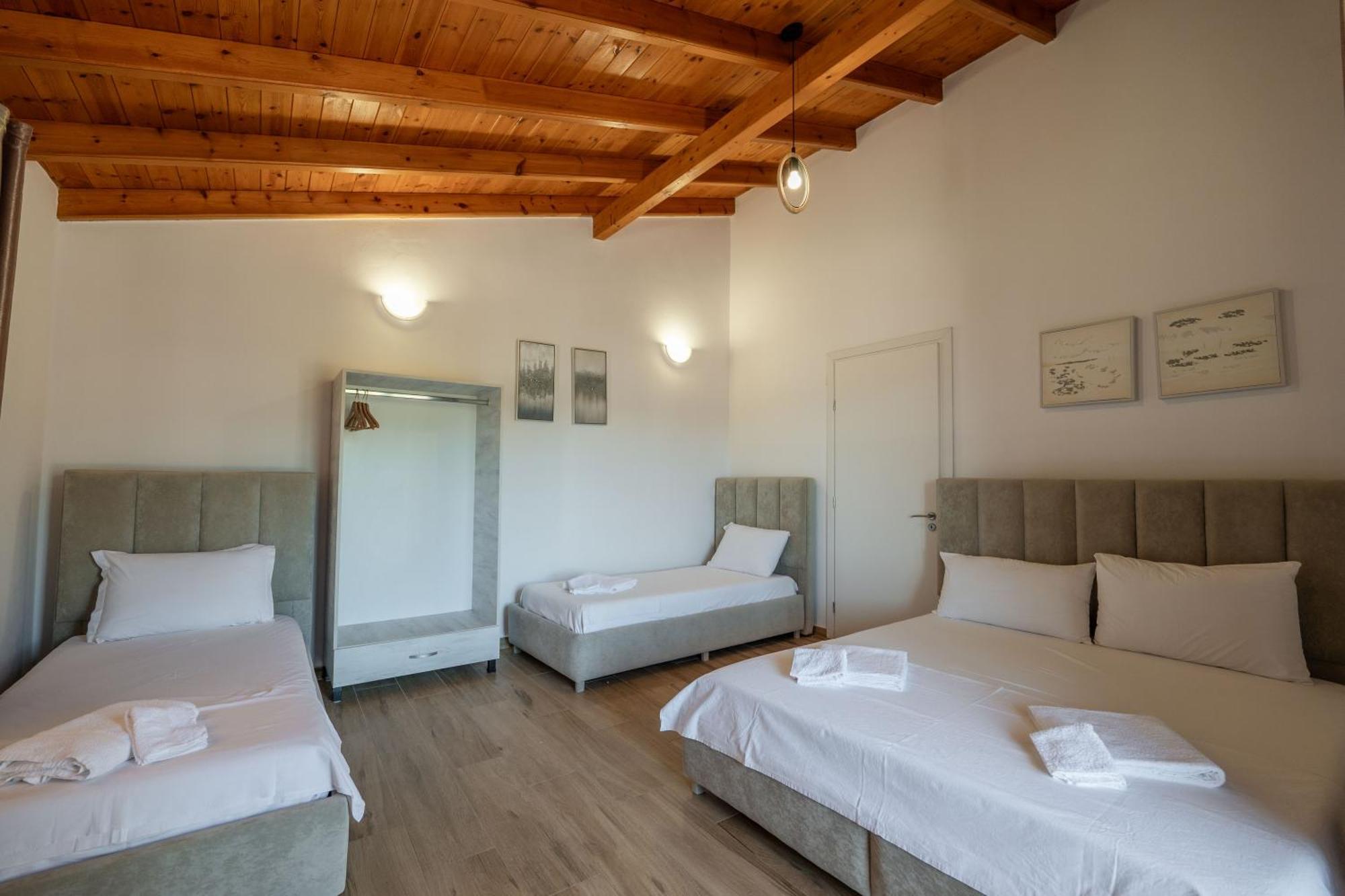 Villa Sunny Εξαμίλιο Εξωτερικό φωτογραφία