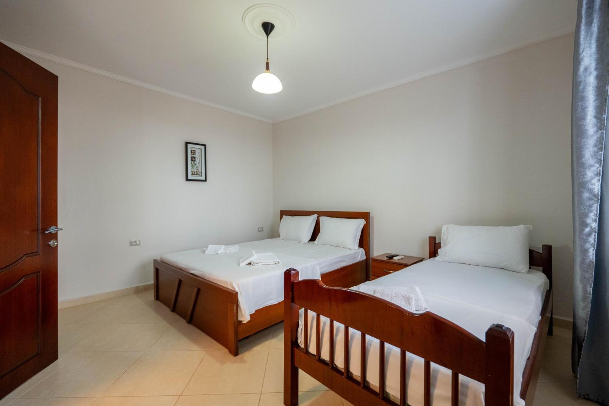 Villa Sunny Εξαμίλιο Εξωτερικό φωτογραφία